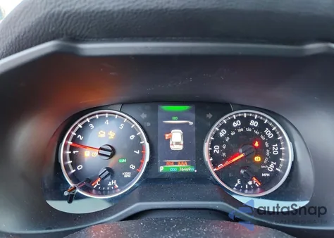 2020 Toyota Rav4 Xle z USA, uszkodzony, nr VIN 2T3P1RFV1LC140157